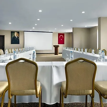 Hotel Armas Termal